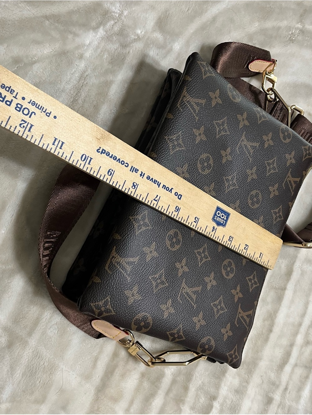 Louis Vuitton Brown Monogram Canvas Messenger with Adjustable Strap - Picture 8 of 13